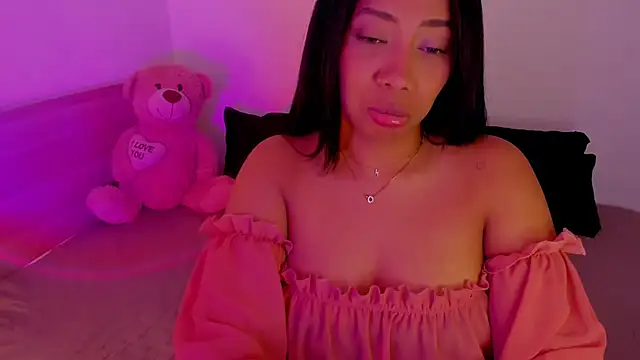 Snapshot of NicolePasqualott chatting on December 4, 2025, 9:34 pm NicolePasqualott online show from December 4, 2025, 9:34 pm