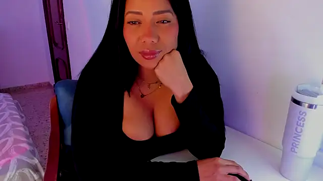 Snapshot of NicolePasqualott chatting on December 21, 2025, 10:39 pm NicolePasqualott online show from December 21, 2025, 10:39 pm