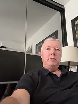Snapshot of cumboy chatting on October 13, 2025, 1:55 pm cumboy online show from October 13, 2025, 1:55 pm