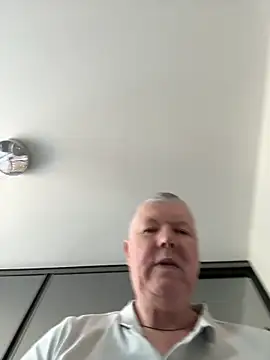 cumboy online show from April 25, 2026, 10:29 am