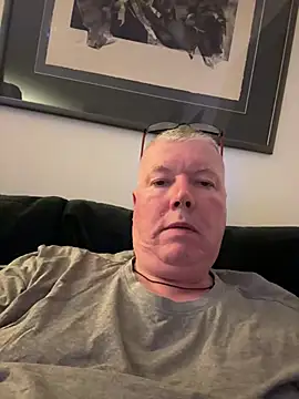 cumboy online show from April 26, 2026, 10:07 pm