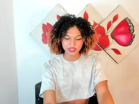 Elianisbigcock online show from June 19, 2026, 1:21 am