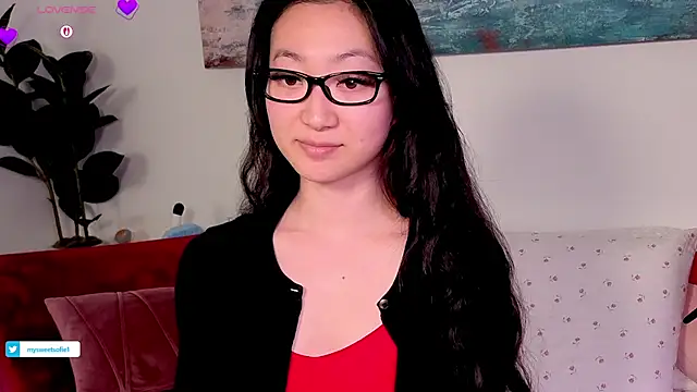 Snapshot of MySweetSofie chatting on February 8, 2026, 10:02 pm MySweetSofie online show from February 8, 2026, 10:02 pm