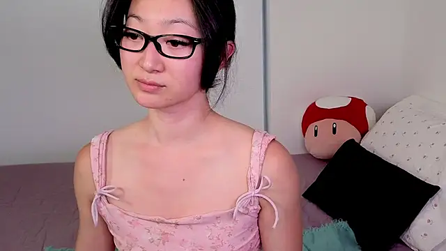 Snapshot of MySweetSofie chatting on April 10, 2026, 2:06 am MySweetSofie online show from April 10, 2026, 2:06 am