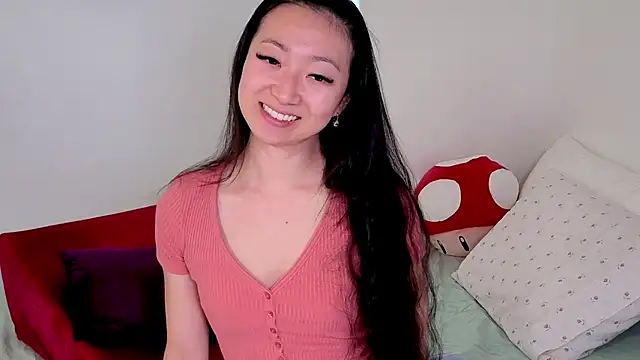 MySweetSofie online show from May 9, 2026, 9:09 pm
