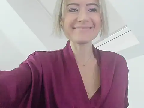 Ssoniaaa online show from February 17, 2025, 10:29 am