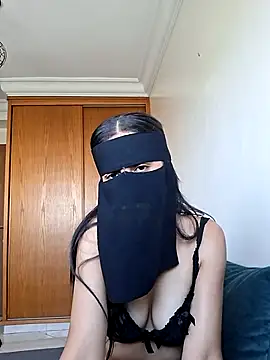 hajar77 online show from July 20, 2026, 11:01 am