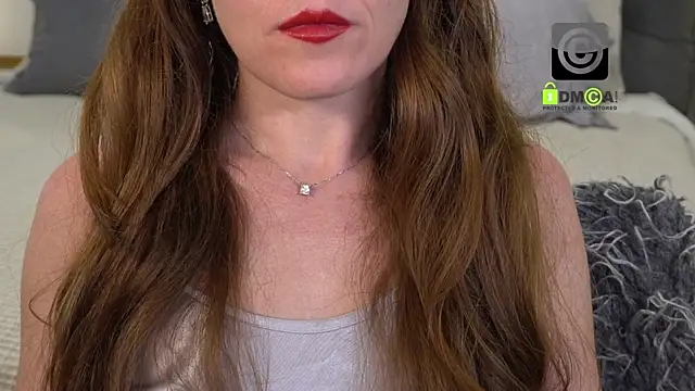 Snapshot of leverageurassets chatting on October 28, 2025, 12:09 pm leverageurassets online show from October 28, 2025, 12:09 pm