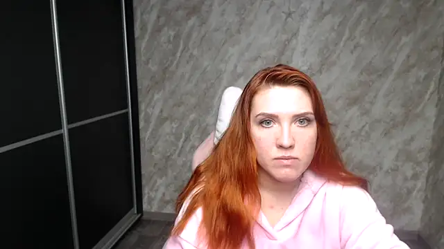 Reginasmilee online show from February 2, 2026, 1:10 pm