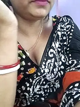 Snapshot of Naughty-Queen2 chatting on June 25, 2026, 8:30 am Naughty-Queen2 online show from June 25, 2026, 8:30 am