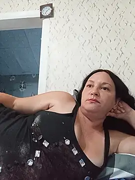 Irisssska online show from July 9, 2026, 4:11 pm