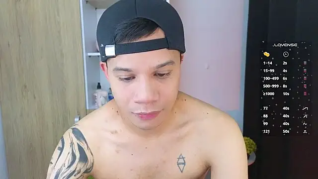 Im Marco  online show from June 26, 2026, 12:48 am