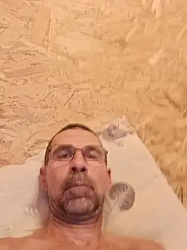 Laurent0579 online show from June 27, 2026, 1:50 pm