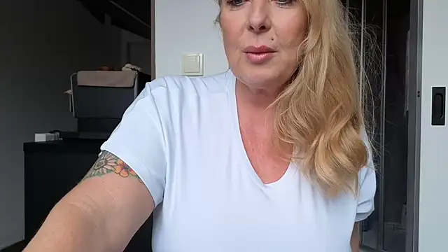 TammyJeann online show from February 12, 2026, 12:55 pm