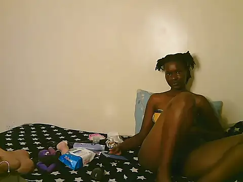 Snapshot of bigg_booty chatting on July 3, 2026, 8:26 pm bigg booty online show from July 3, 2026, 8:26 pm