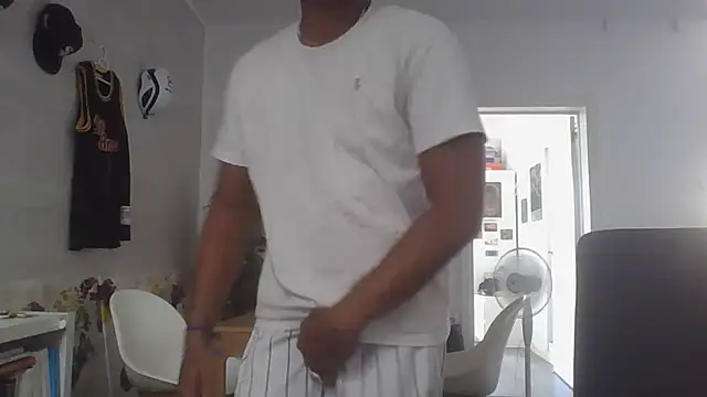 cuteasian02 online show from July 2, 2026, 4:46 pm