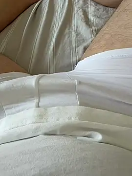 youngcock2000 online show from July 3, 2026, 2:23 pm