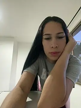 Snapshot of aurorarusso1 chatting on July 7, 2026, 11:31 pm aurorarusso1 online show from July 7, 2026, 11:31 pm