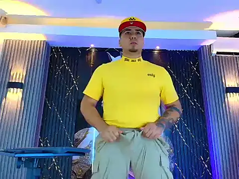 Iam Josue- online show from July 4, 2026, 8:59 pm