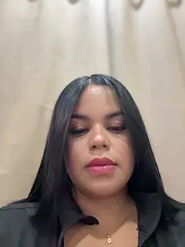 AliceStarshine online show from April 4, 2026, 2:10 am