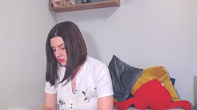 alisenties online show from January 24, 2025, 3:13 pm