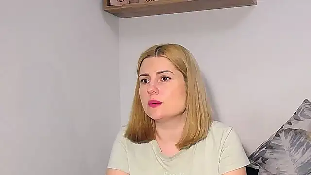 alisenties online show from January 7, 2026, 3:36 pm