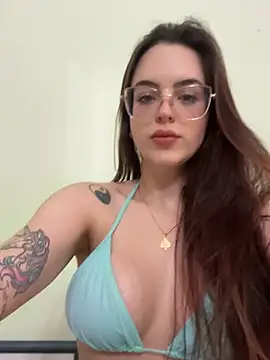 lolawety online show from July 13, 2026, 6:33 pm