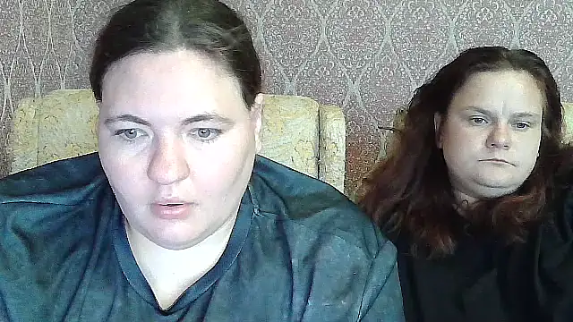 Snapshot of AlbertaAndSharon chatting on July 13, 2026, 5:38 pm AlbertaAndSharon online show from July 13, 2026, 5:38 pm