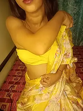 Snapshot of Yourteen_baby chatting on July 20, 2026, 9:06 pm Yourteen baby online show from July 20, 2026, 9:06 pm