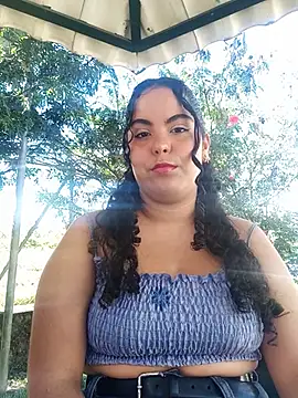 NicolleOverton online show from July 15, 2026, 2:22 pm