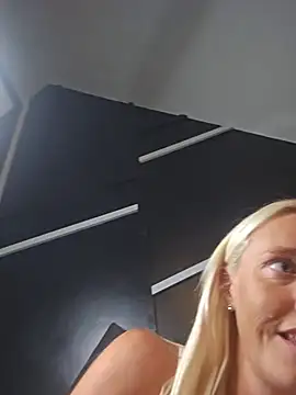 Snapshot of NaughtyMrsK26 chatting on July 19, 2026, 9:29 pm NaughtyMrsK26 online show from July 19, 2026, 9:29 pm