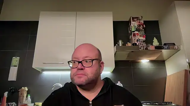 theitalianbear online show from March 31, 2026, 3:30 am