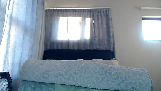 Snapshot of leanna23 chatting on May 23, 2026, 5:12 am leanna23 online show from May 23, 2026, 5:12 am