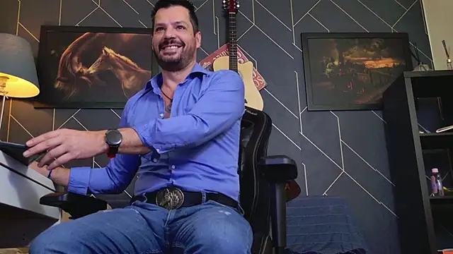 ChrisKox online show from October 29, 2025, 4:37 am