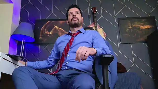 ChrisKox online show from November 30, 2025, 5:28 pm