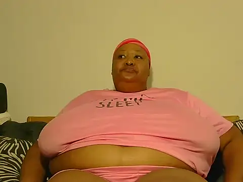 Snapshot of nancy111 chatting on February 10, 2026, 2:21 pm nancy111 online show from February 10, 2026, 2:21 pm