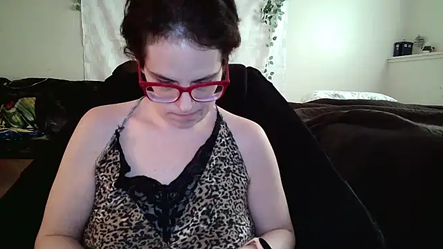 JessaBella online show from October 28, 2025, 3:14 pm