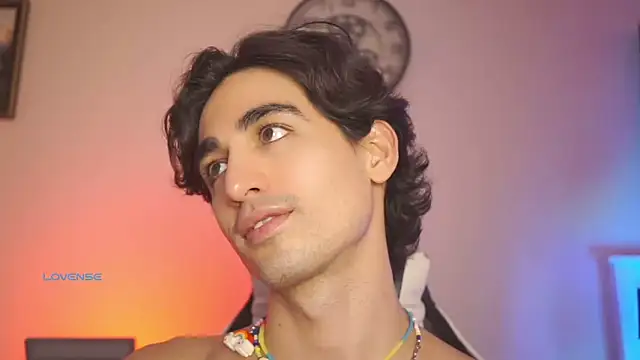 AlanDeNavarre online show from March 8, 2025, 1:50 am