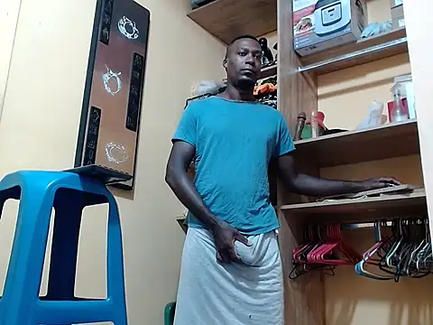 Snapshot of kurtbigcock chatting on February 5, 2026, 5:17 pm kurtbigcock online show from February 5, 2026, 5:17 pm