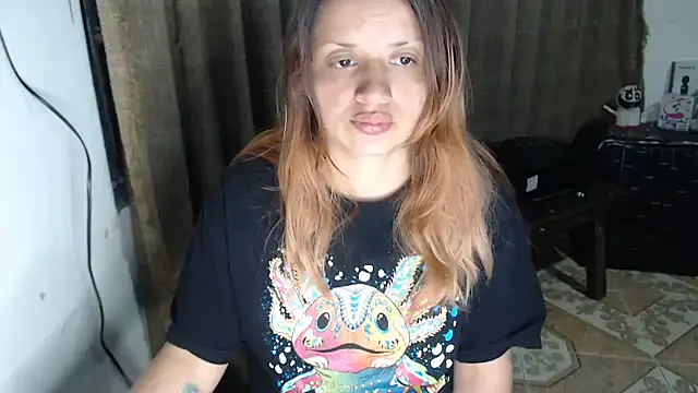 Snapshot of kattydirtylol chatting on October 7, 2025, 12:41 am kattydirtylol online show from October 7, 2025, 12:41 am