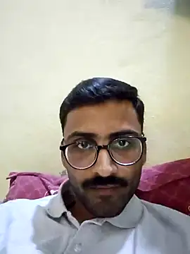 krishna8035 online show from February 13, 2025, 10:02 am