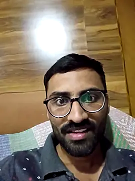 krishna8035 online show from February 20, 2025, 1:51 pm