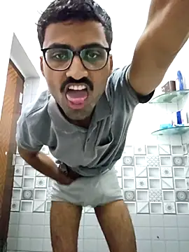 krishna8035 online show from November 5, 2025, 5:07 am