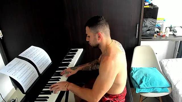 logan smith online show from January 18, 2026, 7:50 pm