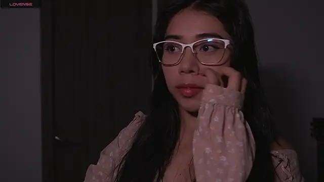 Snapshot of aimi_art1 chatting on March 9, 2025, 2:18 am aimi art1 online show from March 9, 2025, 2:18 am