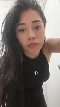 Snapshot of aimi_art1 chatting on November 6, 2025, 9:26 pm aimi art1 online show from November 6, 2025, 9:26 pm