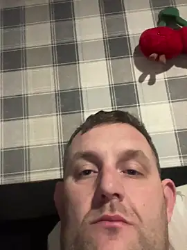 Snapshot of Eddieh2k7 chatting on March 2, 2026, 12:13 am Eddieh2k7 online show from March 2, 2026, 12:13 am