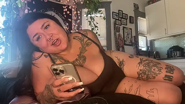 Sad1st1kSadie online show from January 13, 2026, 8:36 pm