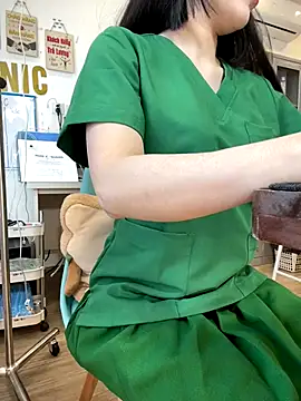 Meilian2021 online show from November 26, 2025, 4:35 am