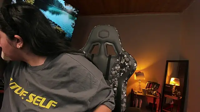 coraline latin online show from March 1, 2025, 9:15 pm